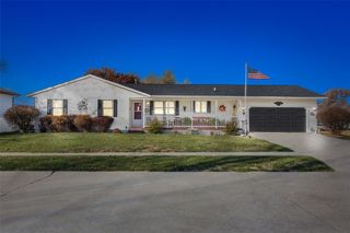 2750 Lynn Drive, Marion, IA 52302