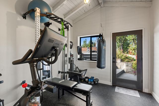 1021 NW Starlite Place, Grants Pass, OR 97526