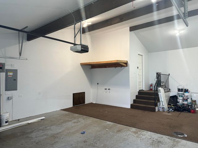 1021 NW Starlite Place, Grants Pass, OR 97526