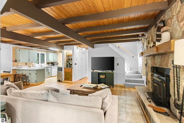 6549 Courchevel Lane, Bellaire, MI 49615