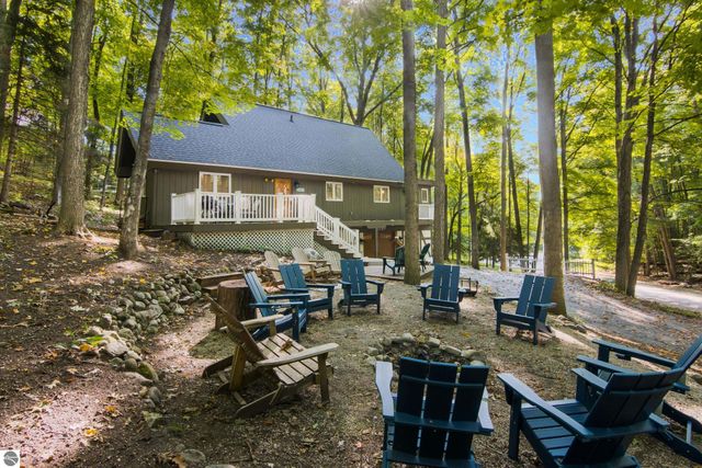 6549 Courchevel Lane, Bellaire, MI 49615