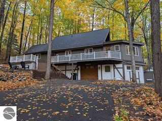 6549 Courchevel Lane, Bellaire, MI 49615