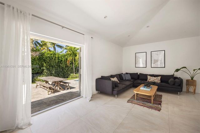 1101 Coral Way, Coral Gables, FL 33134