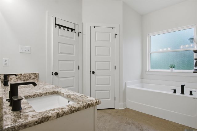 771 Carrier Rd, Pine Grove, LA 70453