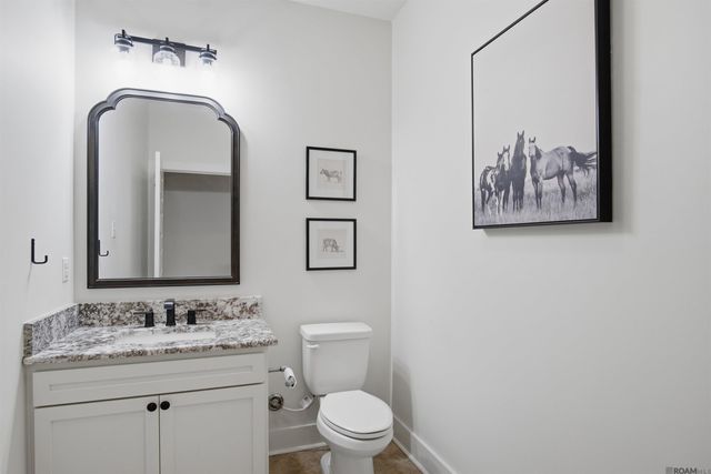 771 Carrier Rd, Pine Grove, LA 70453