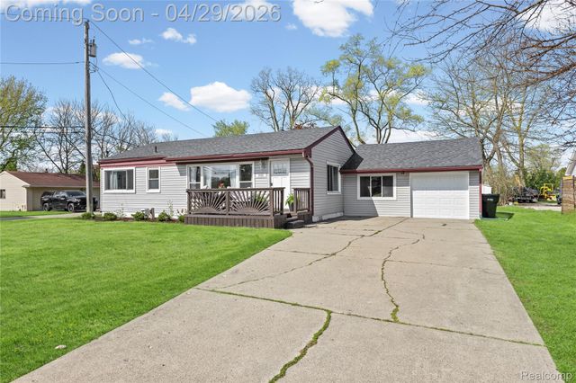 34585 Koch Avenue, Sterling Heights, MI 48310