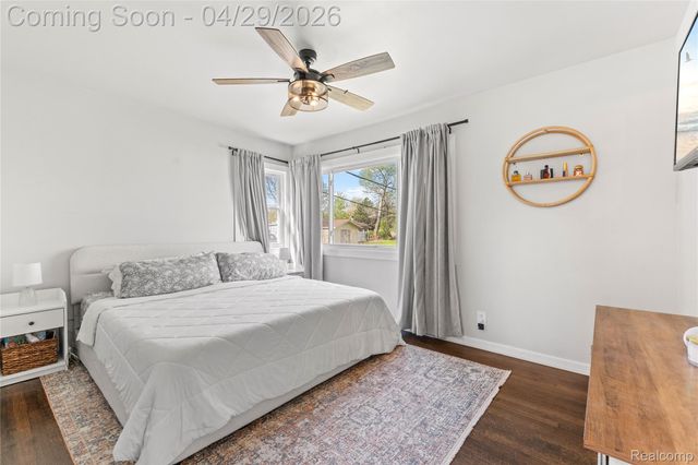 34585 Koch Avenue, Sterling Heights, MI 48310