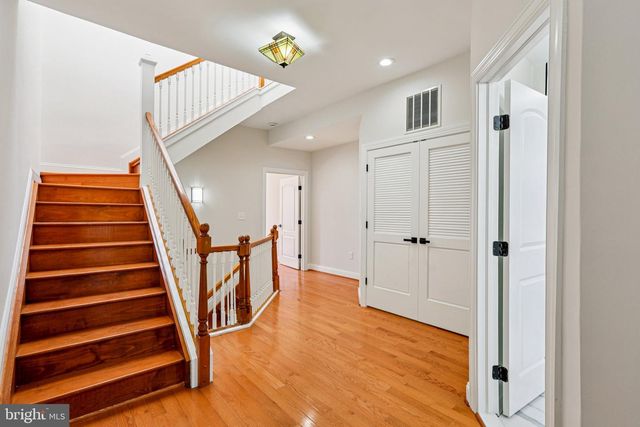 914 NEWINGTON AVE, Baltimore, MD 21217