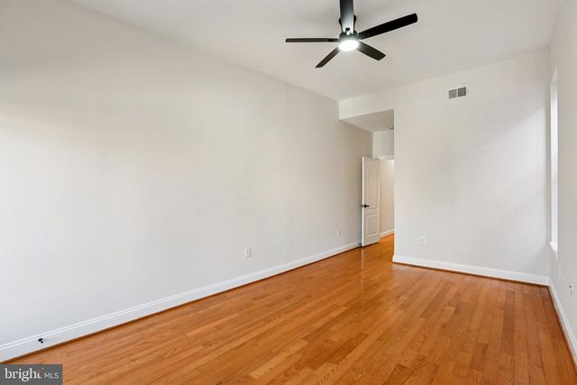 914 NEWINGTON AVE, Baltimore, MD 21217