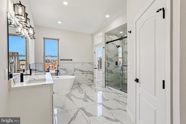 914 NEWINGTON AVE, Baltimore, MD 21217