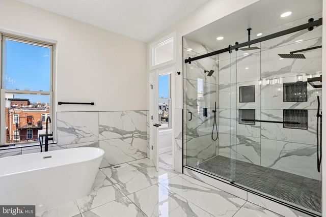 914 NEWINGTON AVE, Baltimore, MD 21217