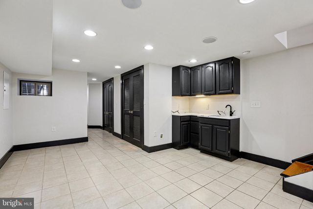 914 NEWINGTON AVE, Baltimore, MD 21217