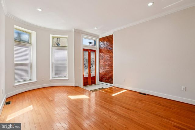 914 NEWINGTON AVE, Baltimore, MD 21217