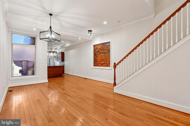 914 NEWINGTON AVE, Baltimore, MD 21217