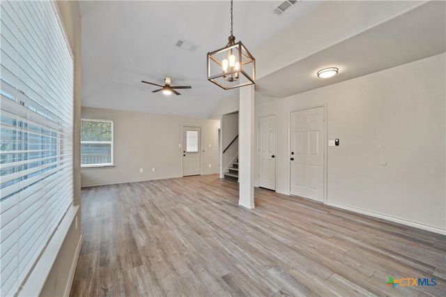 1405 Girard Avenue, San Marcos, TX 78666