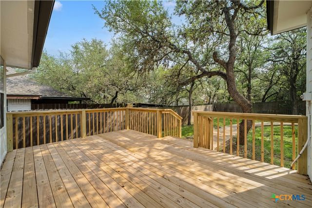 1405 Girard Avenue, San Marcos, TX 78666
