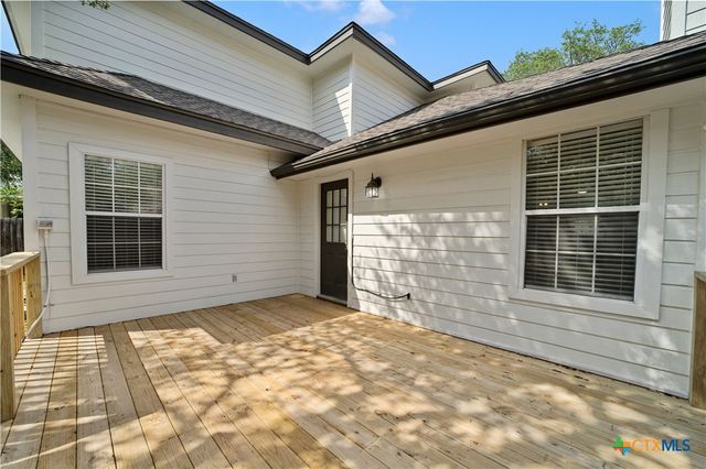 1405 Girard Avenue, San Marcos, TX 78666