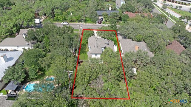 1405 Girard Avenue, San Marcos, TX 78666