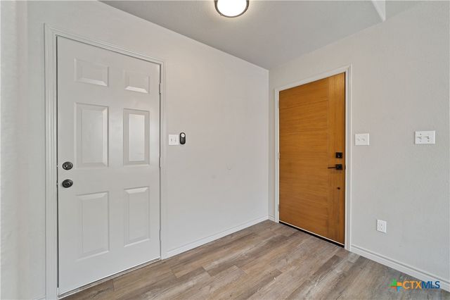 1405 Girard Avenue, San Marcos, TX 78666
