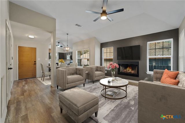 1405 Girard Avenue, San Marcos, TX 78666