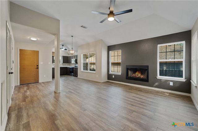 1405 Girard Avenue, San Marcos, TX 78666
