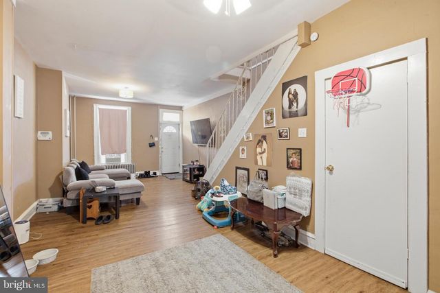 512 N GROSS ST, Philadelphia, PA 19151