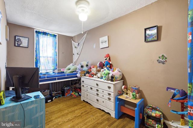 512 N GROSS ST, Philadelphia, PA 19151