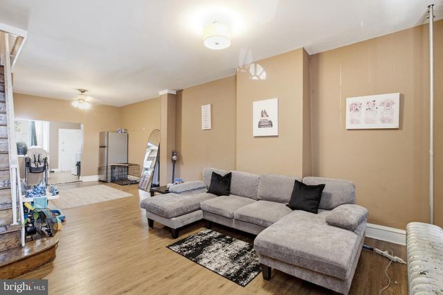 512 N GROSS ST, Philadelphia, PA 19151