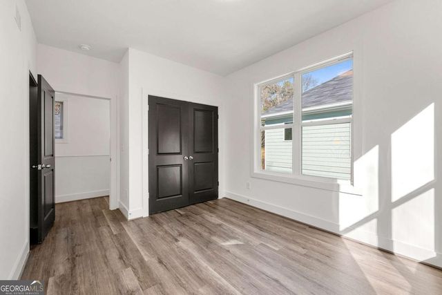 1092 Wedgewood Drive NW, Atlanta, GA 30318