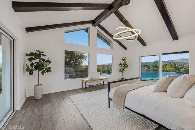 31673 Foxfield, Westlake Village, CA 91361