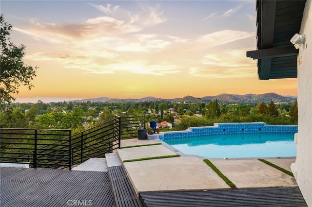 31673 Foxfield, Westlake Village, CA 91361