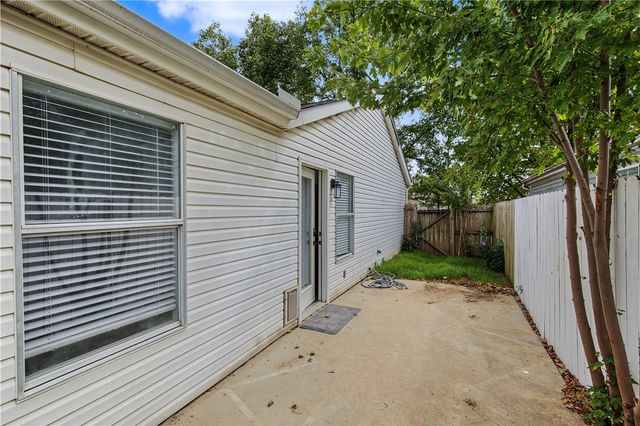 1602 Parkview Place, Bentonville, AR 72712