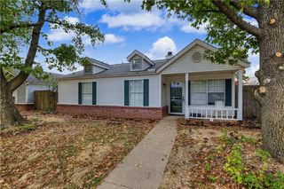 1602 Parkview Place, Bentonville, AR 72712