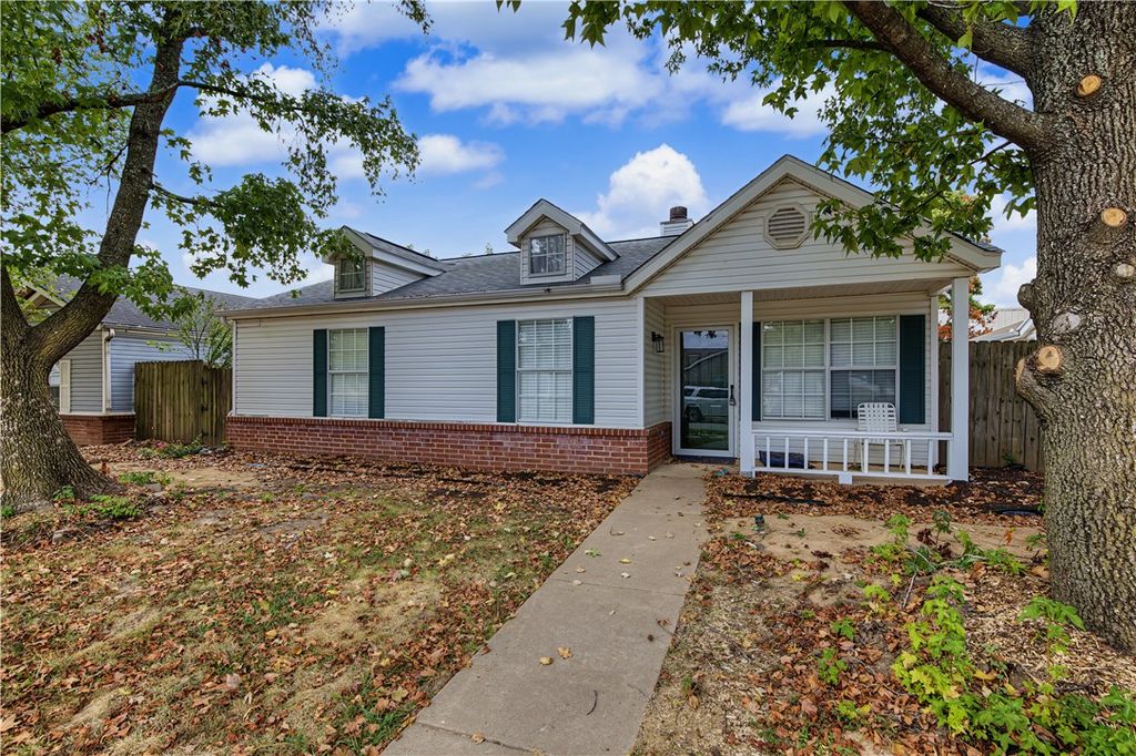 1602 Parkview Place, Bentonville, AR 72712