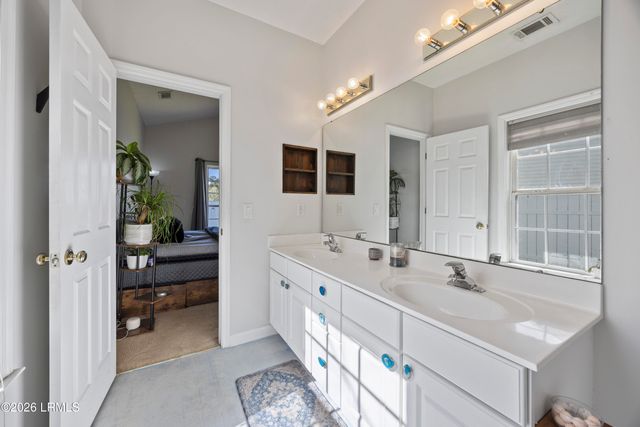 8 Parrot Creek Drive, Okatie, SC 29909