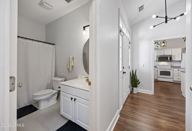 8 Parrot Creek Drive, Okatie, SC 29909