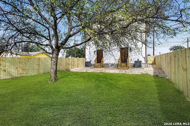 2654 Dignowity Ave Unit 102, San Antonio, TX 78208