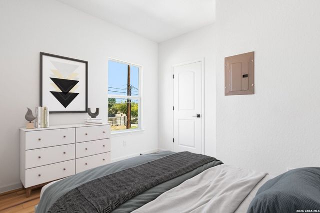 2654 Dignowity Ave Unit 102, San Antonio, TX 78208