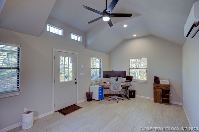 1820 E 45th Place, Sand Springs, OK 74063