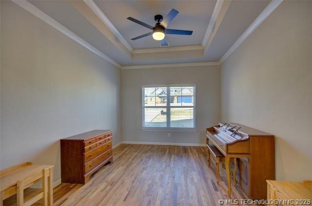 1820 E 45th Place, Sand Springs, OK 74063