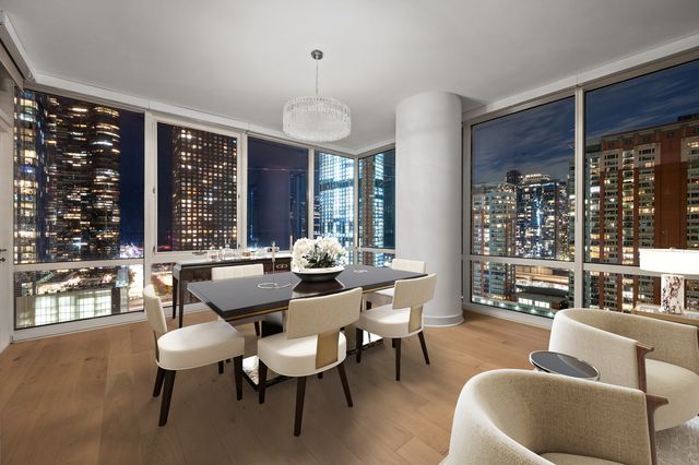 505 N MCCLURG Court 2103, Chicago, IL 60611