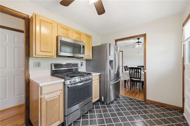 11935 W 70th Street, Shawnee, KS 66216