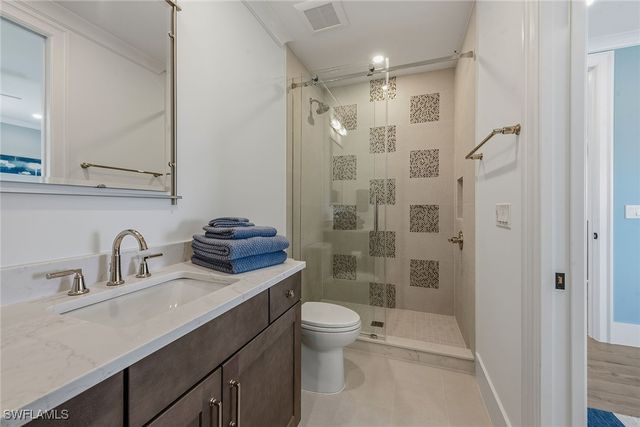 920 Iris CT, Marco Island, FL 34145