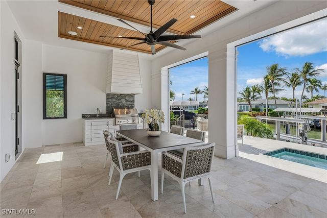 920 Iris CT, Marco Island, FL 34145