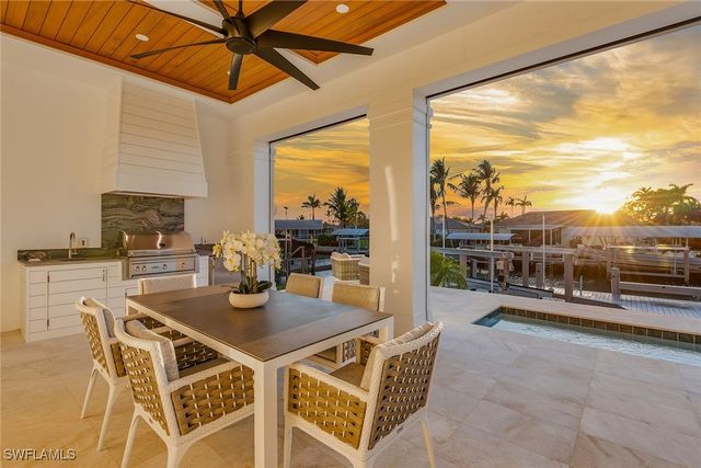 920 Iris CT, Marco Island, FL 34145