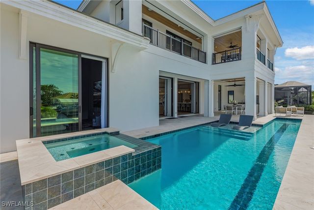 920 Iris CT, Marco Island, FL 34145