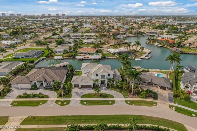 920 Iris CT, Marco Island, FL 34145