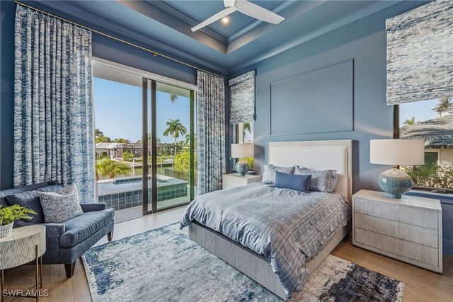 920 Iris CT, Marco Island, FL 34145