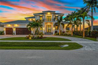 920 Iris CT, Marco Island, FL 34145