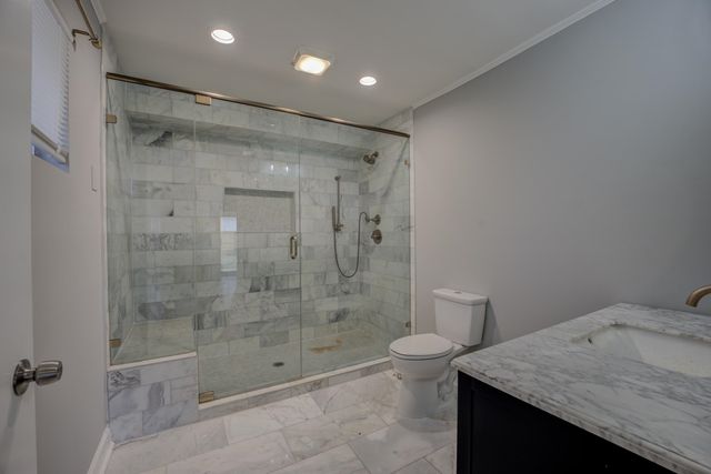 1403 WHITEWATER RD, Memphis, TN 38117